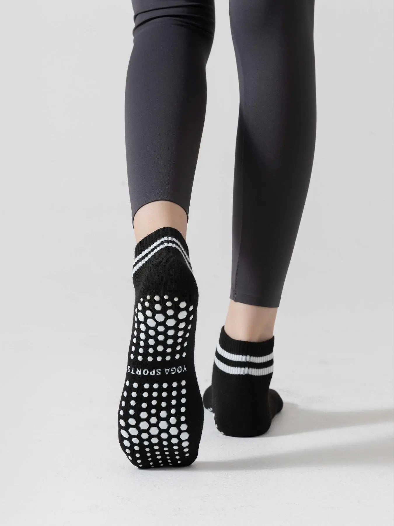 Women'S 5 Pairs Striped Print Anti-Slip Yoga Socks, Soft Breathable Sports Socks for Pilates Dance Gym, Women'S Athletic Socks